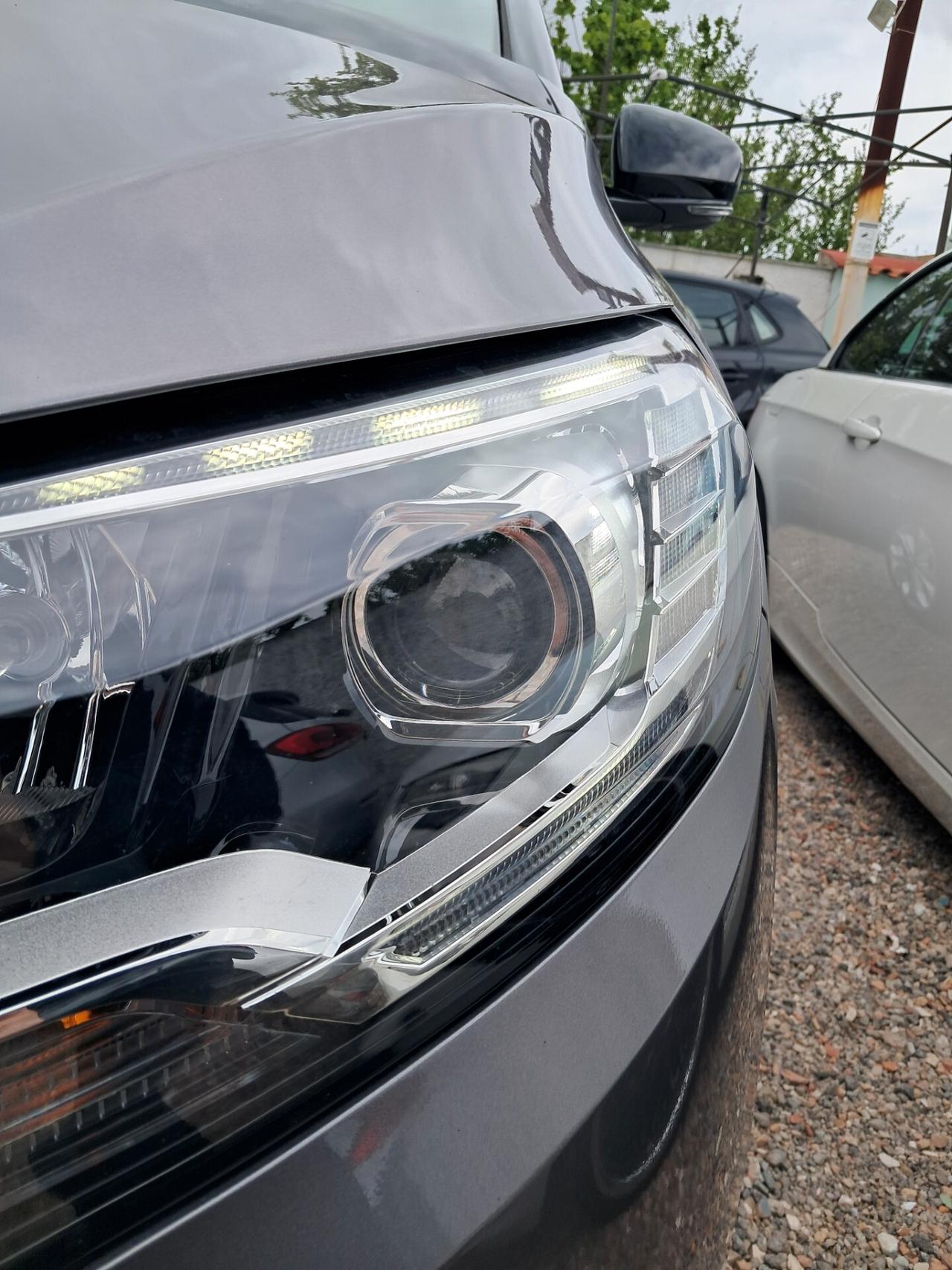 Renault Grand Scenic Blue dCi 120 CV EDC Initiale Paris