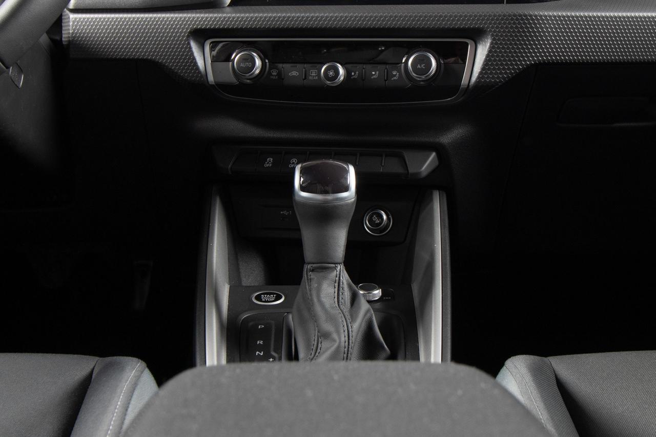 Audi A1 Sportback 30 Tfsi S-line S-tronic Identity Black