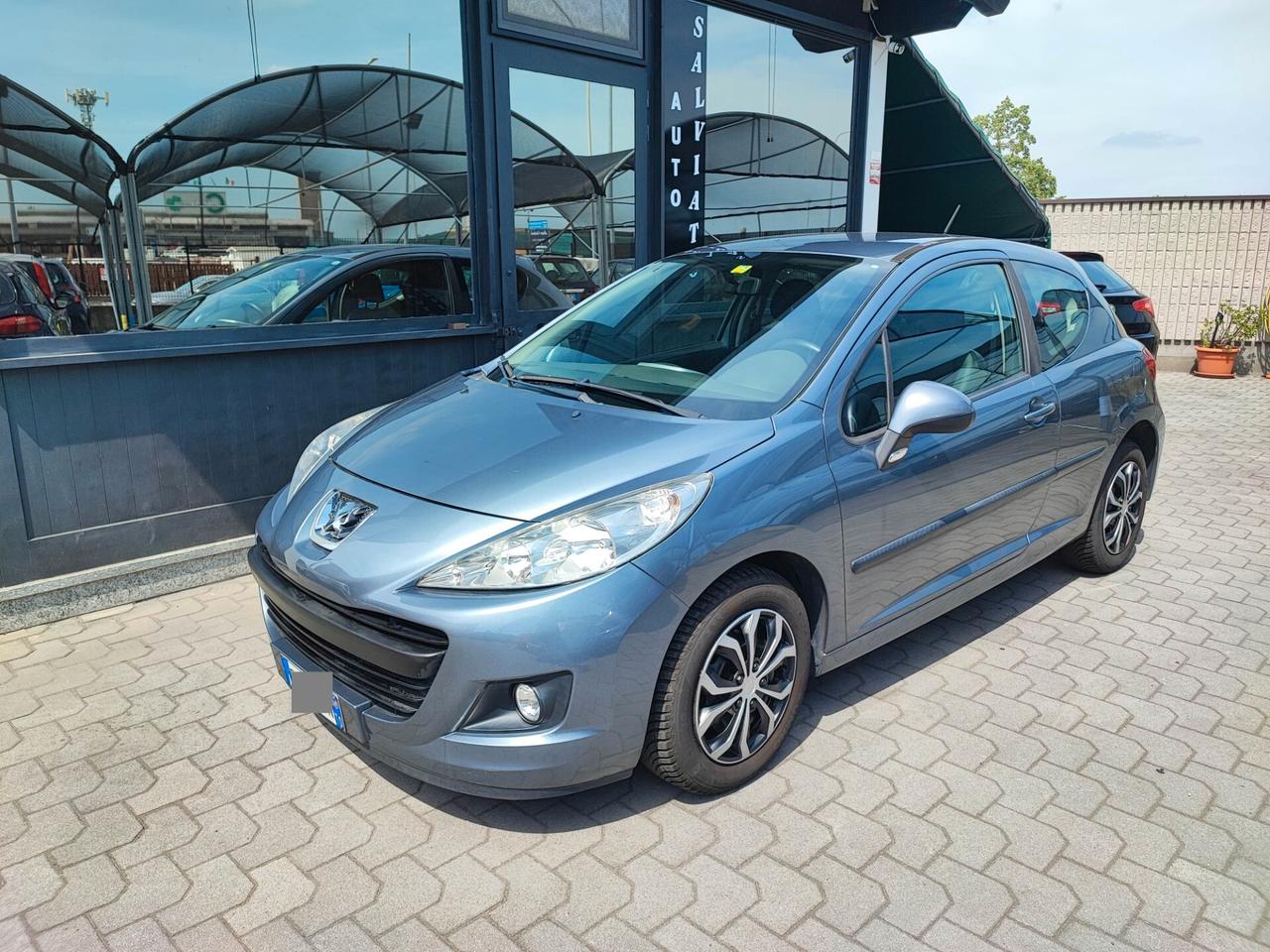 Peugeot 207 1.4 GPL uni-pro