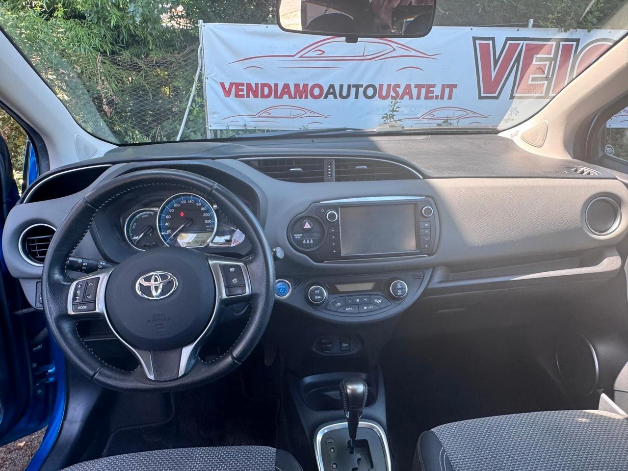 Toyota Yaris 1.5 Hybrid 5 porte Cool