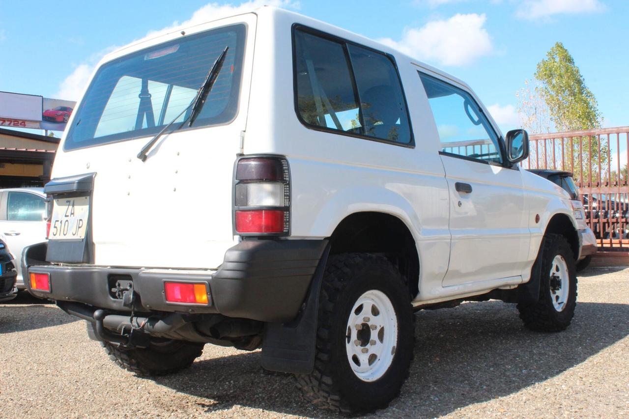 Mitsubishi Pajero 2.5 TDI Metal-top GL