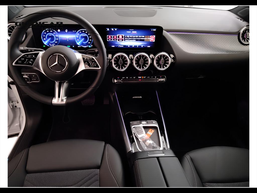 Mercedes-Benz EQA - H243 2024 - EQA 300 Progressive Advanced 4matic