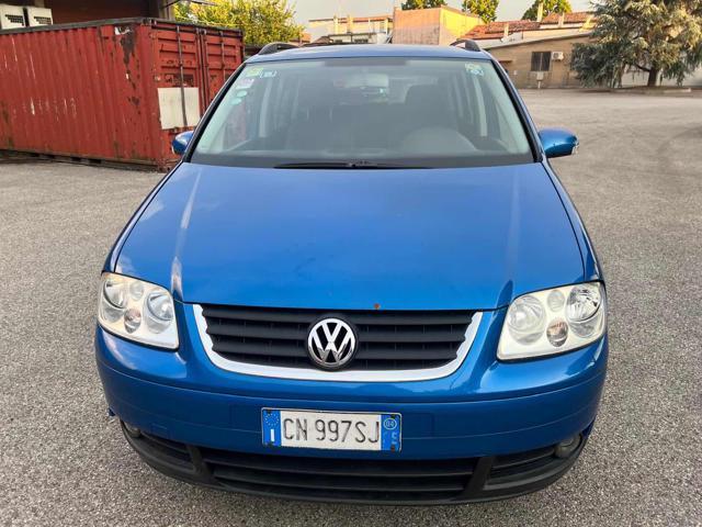 VOLKSWAGEN Touran 7posti 1.6 16V FSI senza nessun lavoro da fare