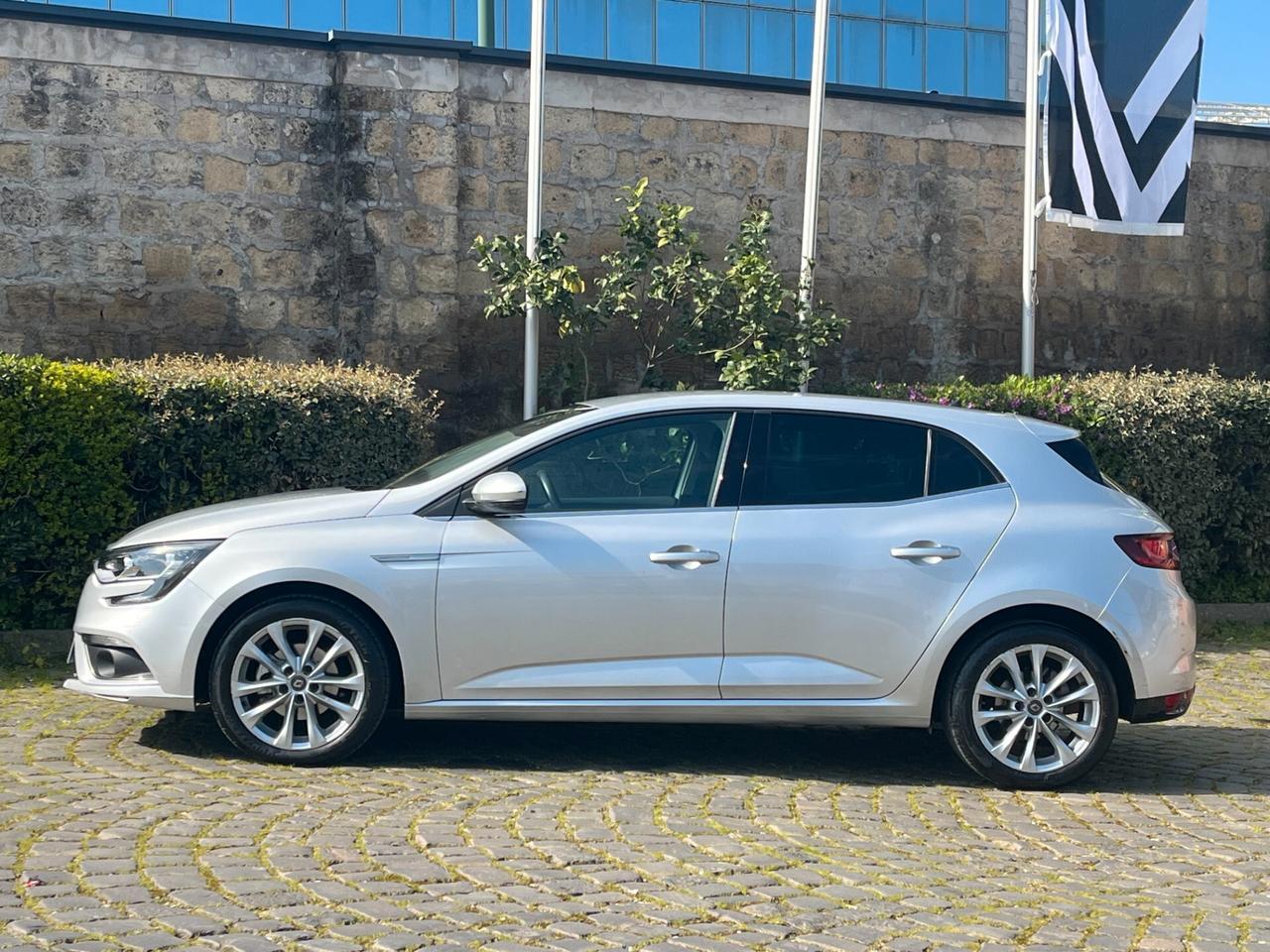 Renault Megane Mégane Grand Coupé dCi 8V 110CV Energy Zen
