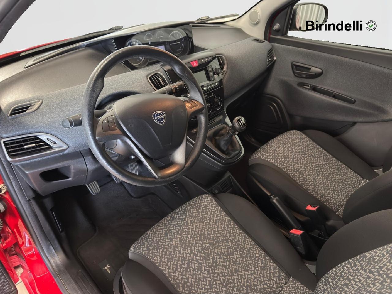 LANCIA Ypsilon 3ª serie - Ypsilon 1.2 69 CV 5 porte GPL Ecochic Elefantino Blu