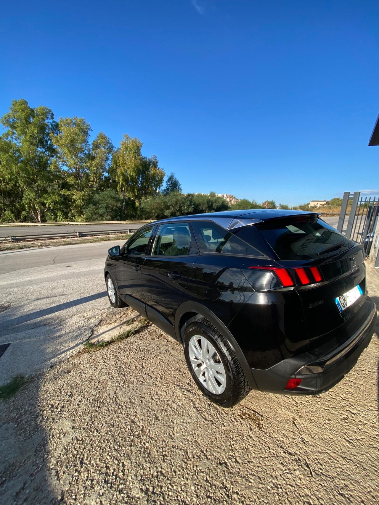 Peugeot 3008 BlueHDi 130 S&S Allure