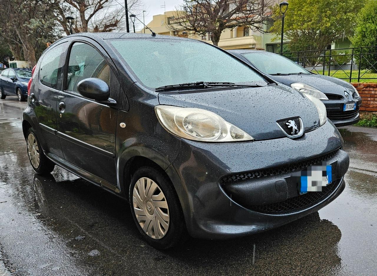 Peugeot 107 / Citroen C1 1.0 68CV 5p. Sweet Years