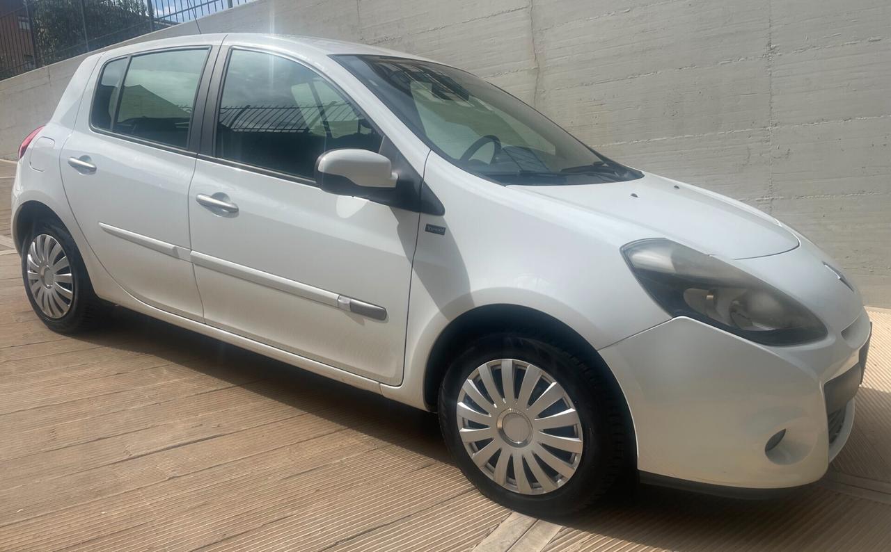 Renault Clio 2012