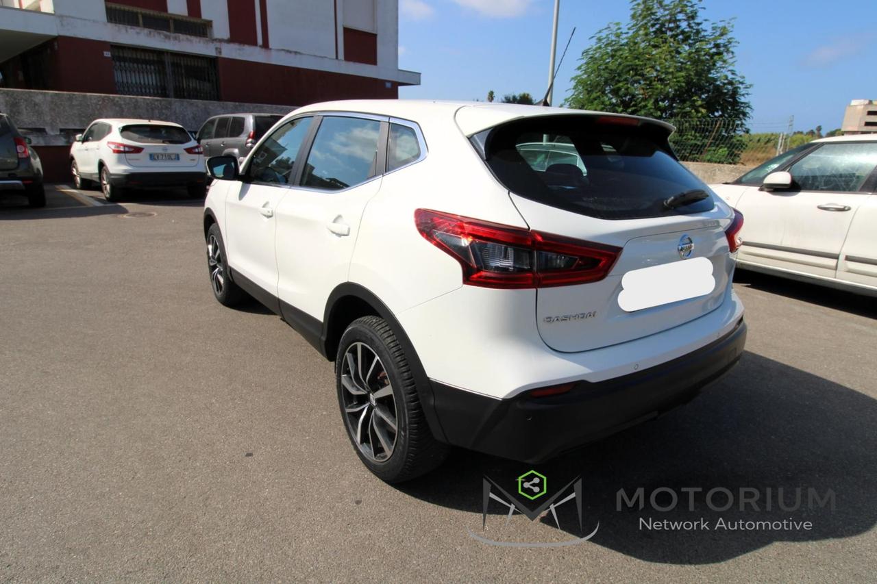 Nissan Qashqai 1.5 dci Visia 115cv dct