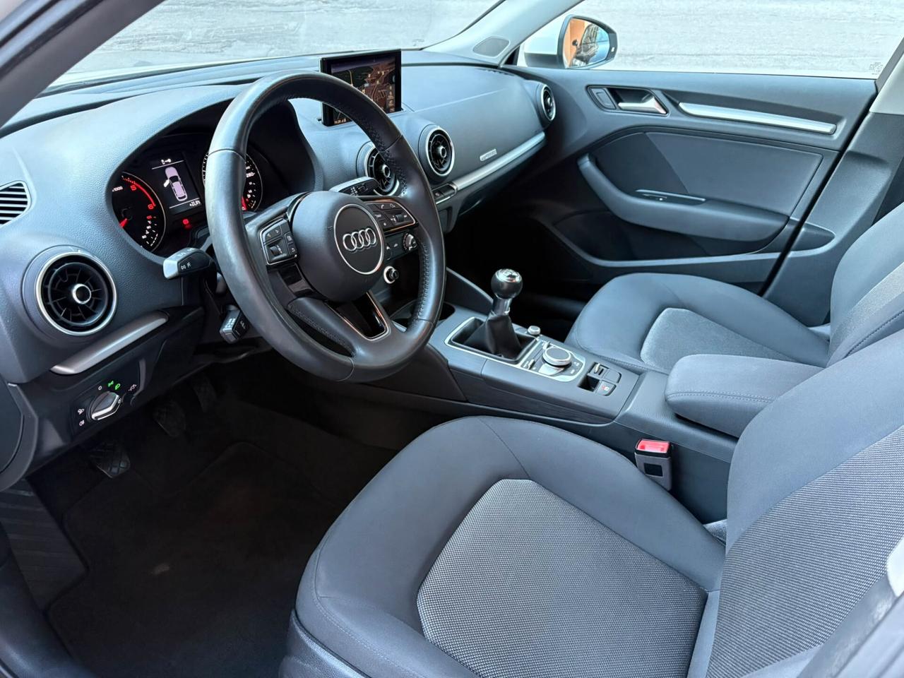 Audi A3 SPB 1.6 TDI 116 CV Business
