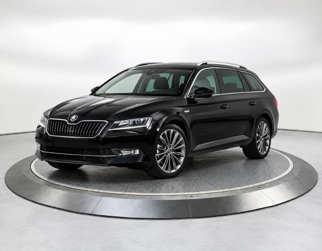 SKODA Superb 3ª serie - Superb 2.0 TDI 190 CV SCR DSG 4x4 Wagon Laurin&Klement