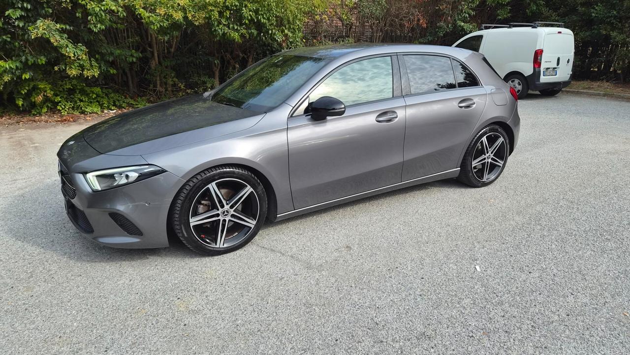 Mercedes-benz A 180 d Automatic Sport