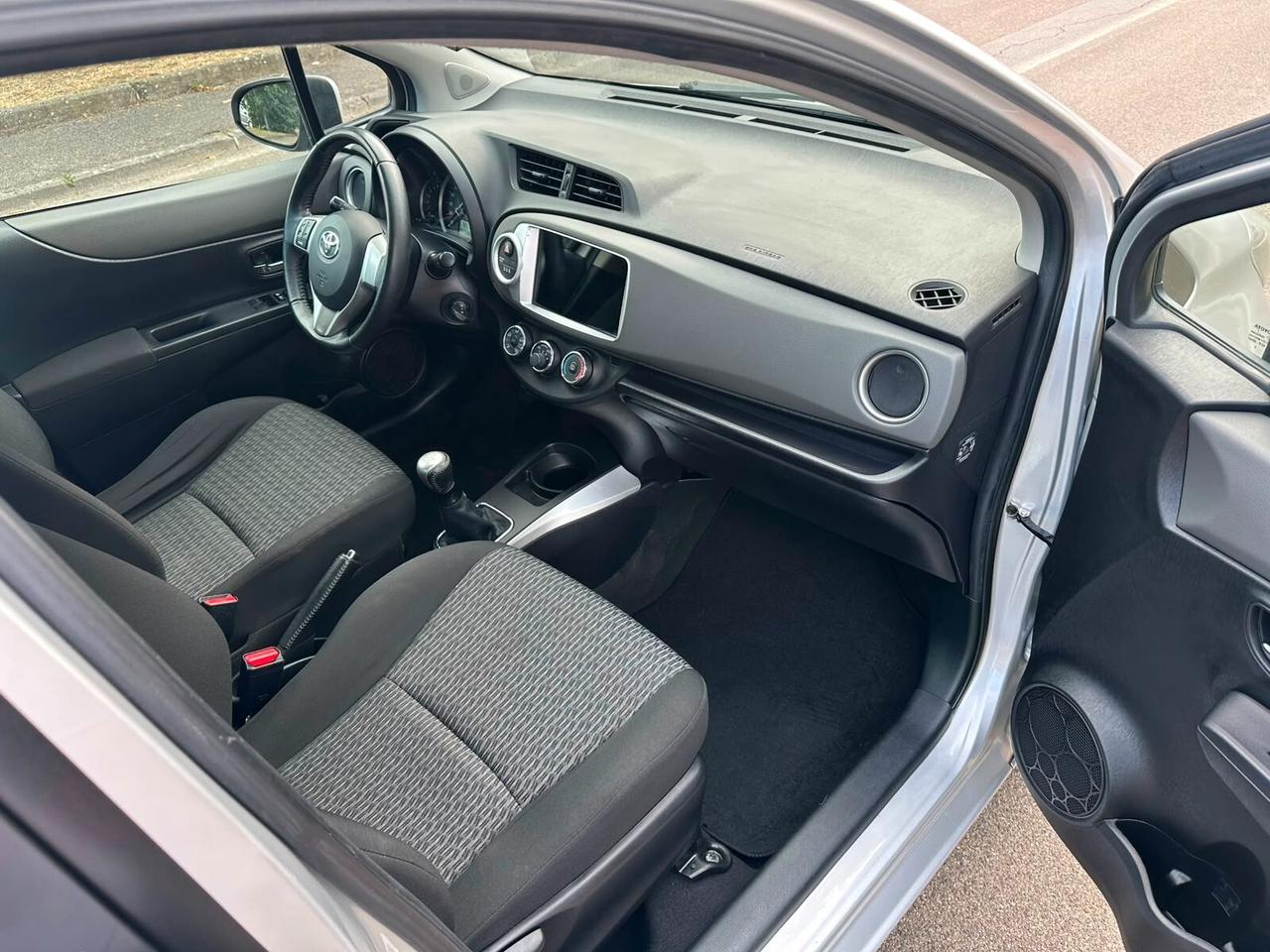 Toyota Yaris benzina 5 porte
