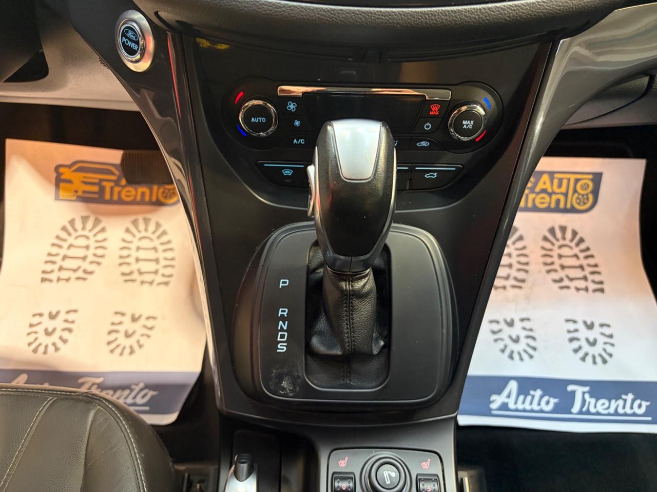 Ford Kuga 2.0 TDCI 163 CV 4WD Powershift Titanium