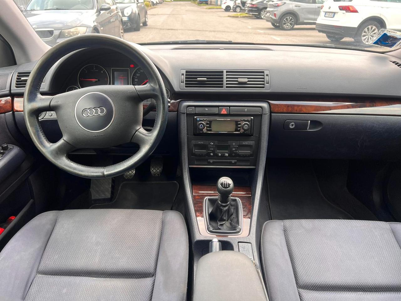 Audi A4 1.9TDi 130cv-U.Prop-Tag.Cert-5Raporti-2002