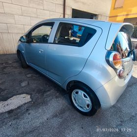 Chevrolet Spark 1.0 LT