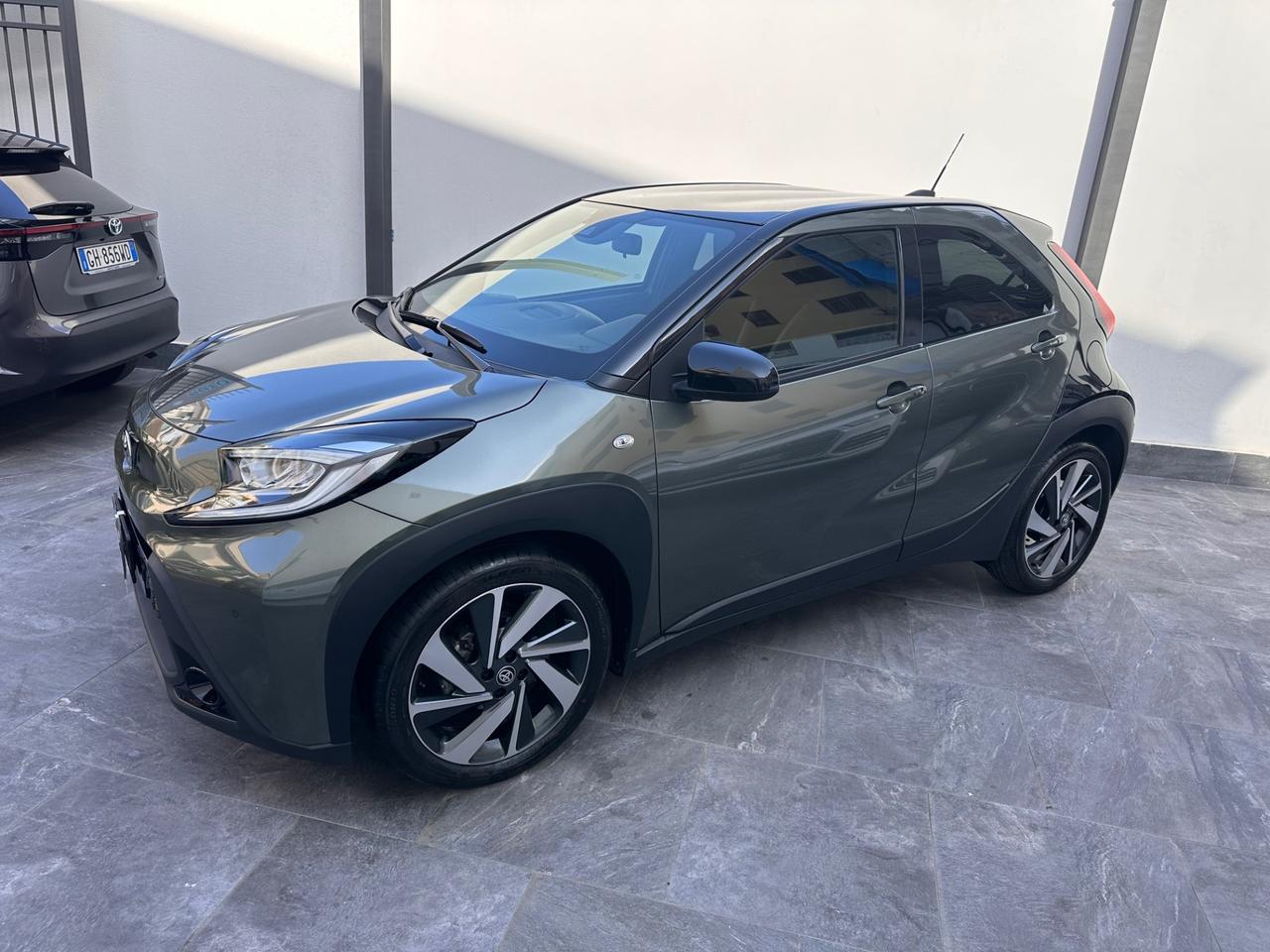 Toyota Aygo X 1.0 VVT-i 72 CV 5 porte Lounge S-CVT