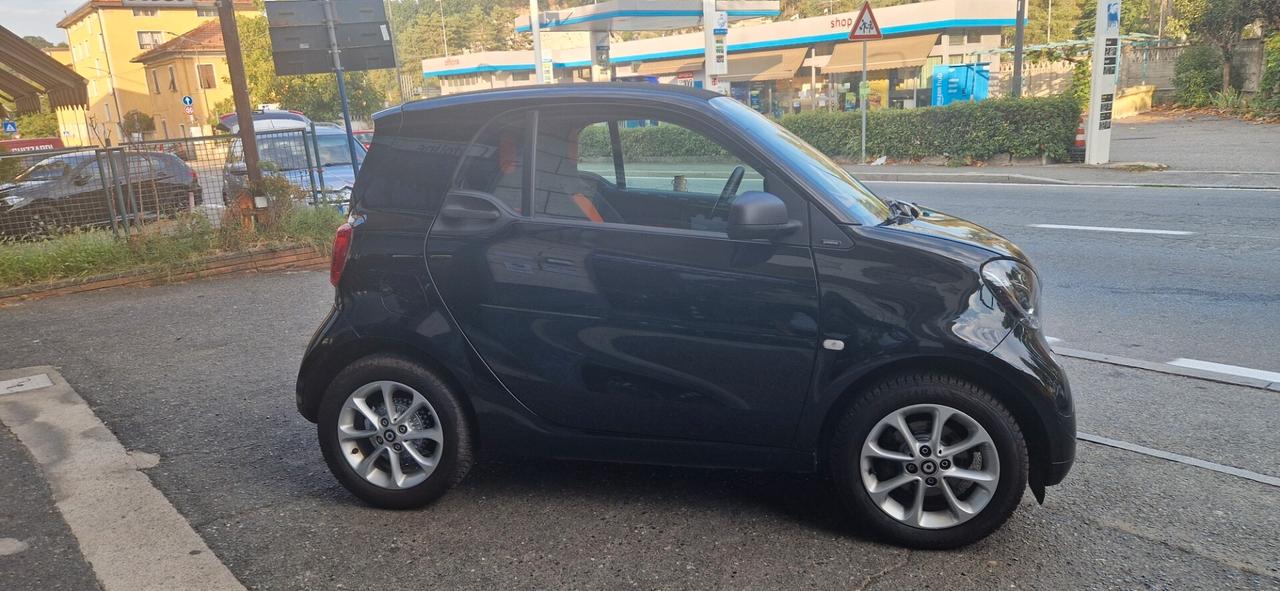 Smart ForTwo 70 1.0 twinamic 59.000 KM TAGLIANDI