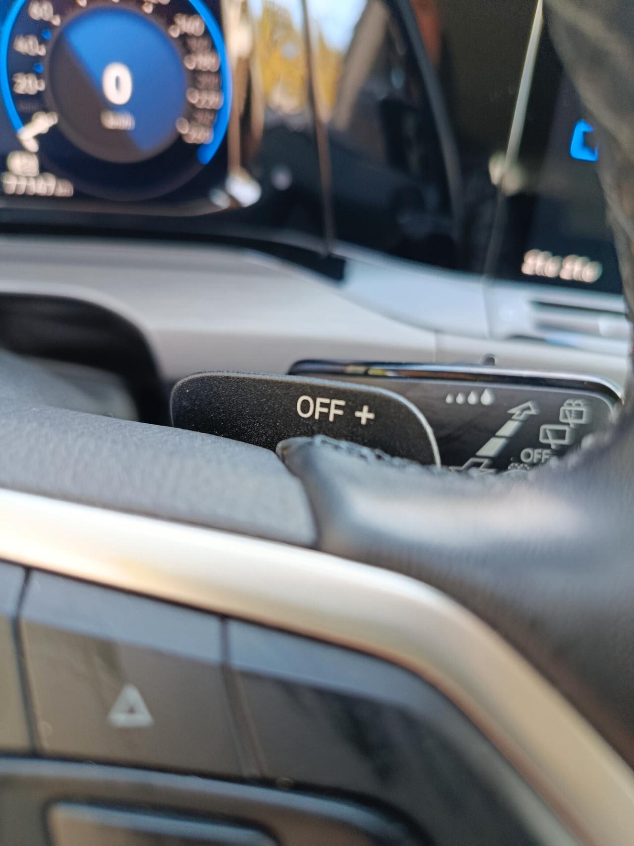 Volkswagen Golf 2.0 TDI AUTOMATICA Style
