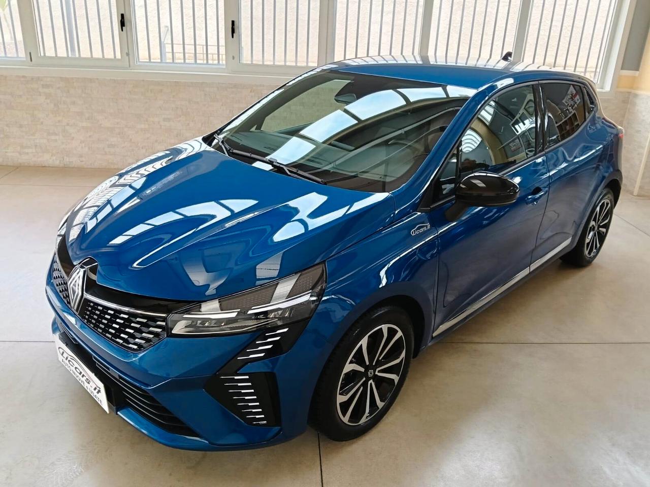 Renault Clio TCe 90 CV 5 porte Techno