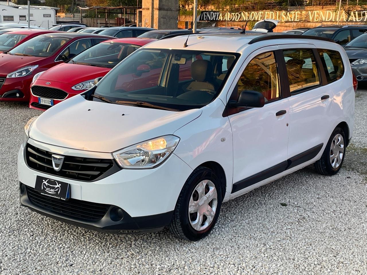 Dacia Lodgy 1.5 dCi 8V 90CV Start&Stop 5 posti Lauréate