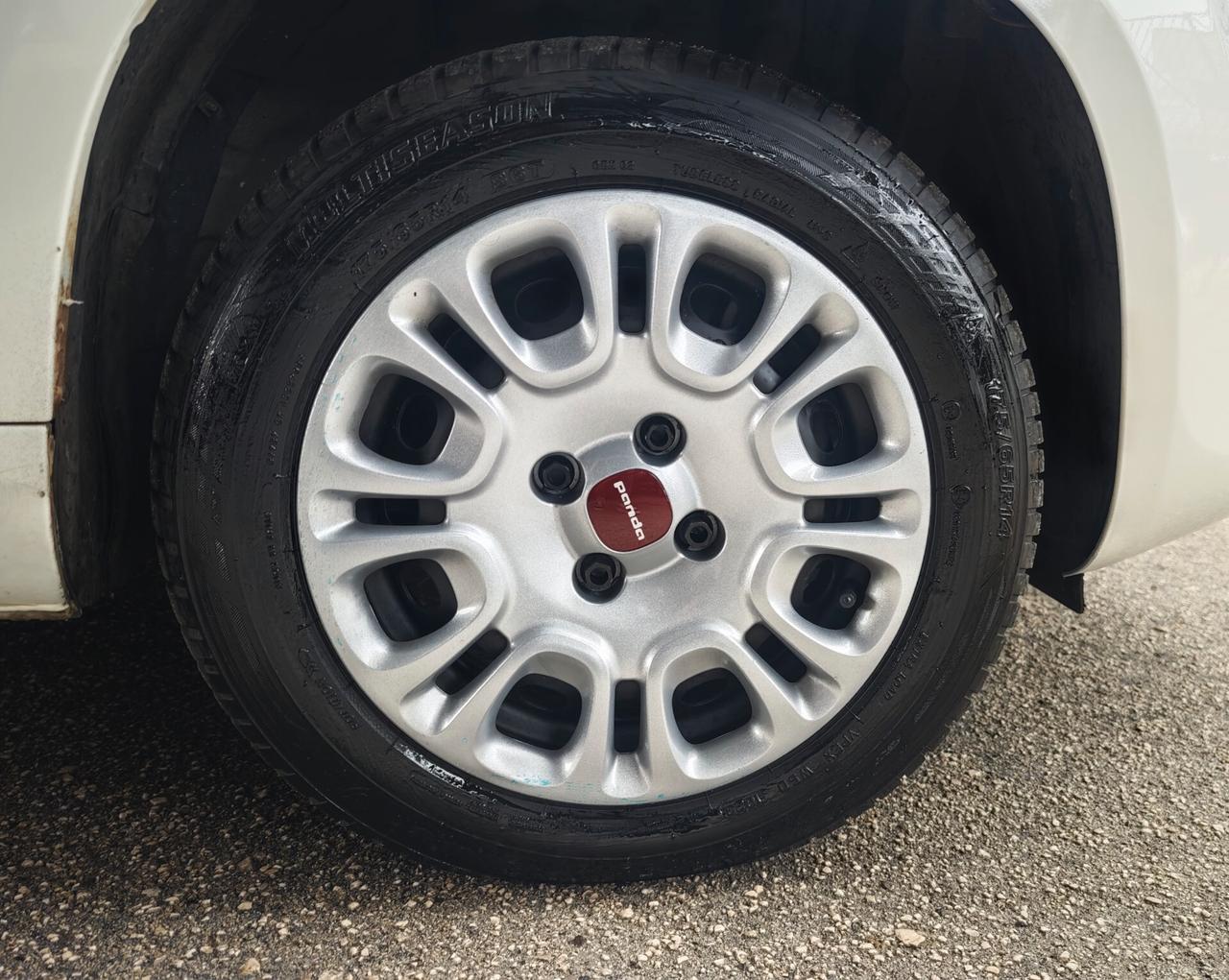 Fiat Panda 1.0 HYBRID 33.000KM PARI A NUOVA