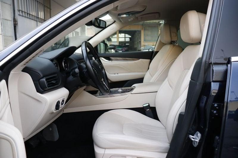 Maserati Levante V6 Diesel 275 CV AWD Granlusso Q4 Unicoproprietario