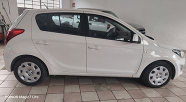 Hyundai i20 1.2 5p. BlueDrive GPL Sound Edition