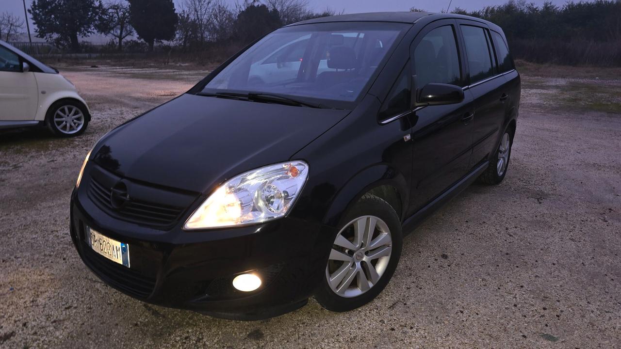 Opel Zafira 1.8 gpl gas gas economico