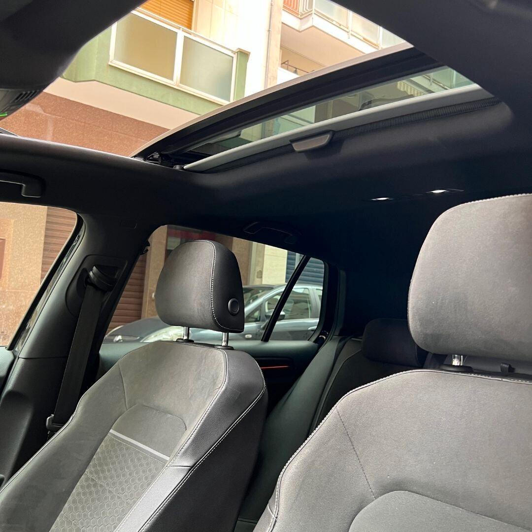 Volkswagen Golf 1.4 GTE dsg 150cv