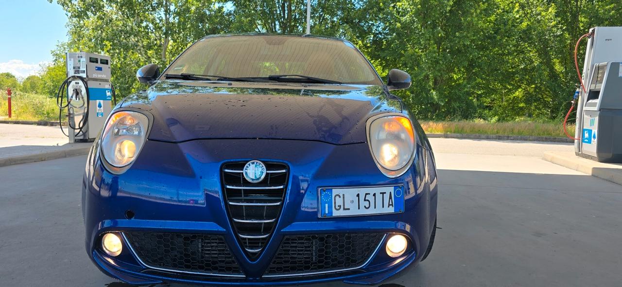 Alfa Romeo MiTo 1.3 JTDm-2 95 CV S&S Distinctive Premium Pack