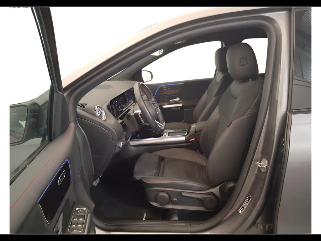 Mercedes-Benz Classe B - W247 2023 - B 180 d AMG Line Advanced Plus auto