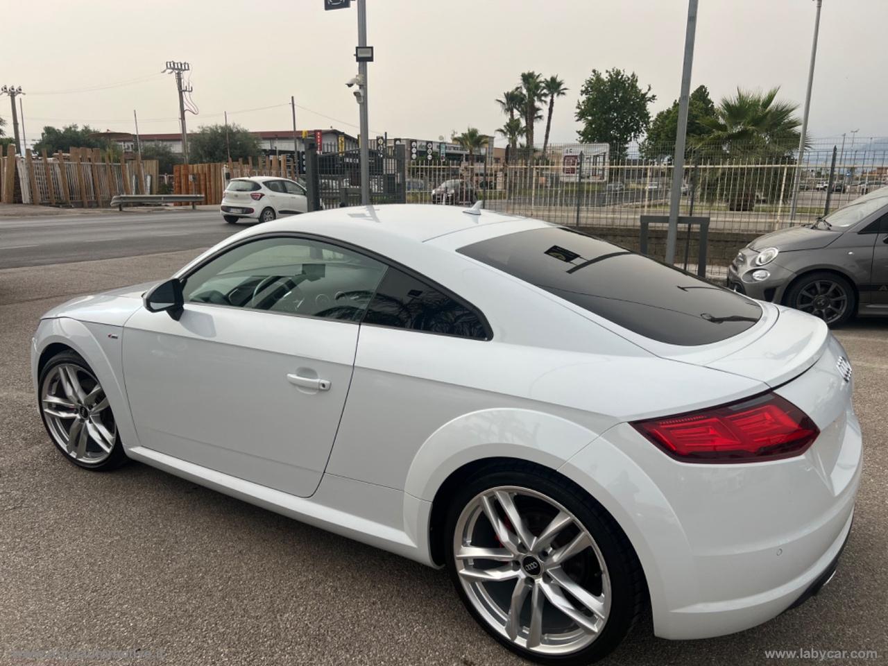 AUDI TT Coupé 2.0 TDI ultra S line FULL OPTIONAL