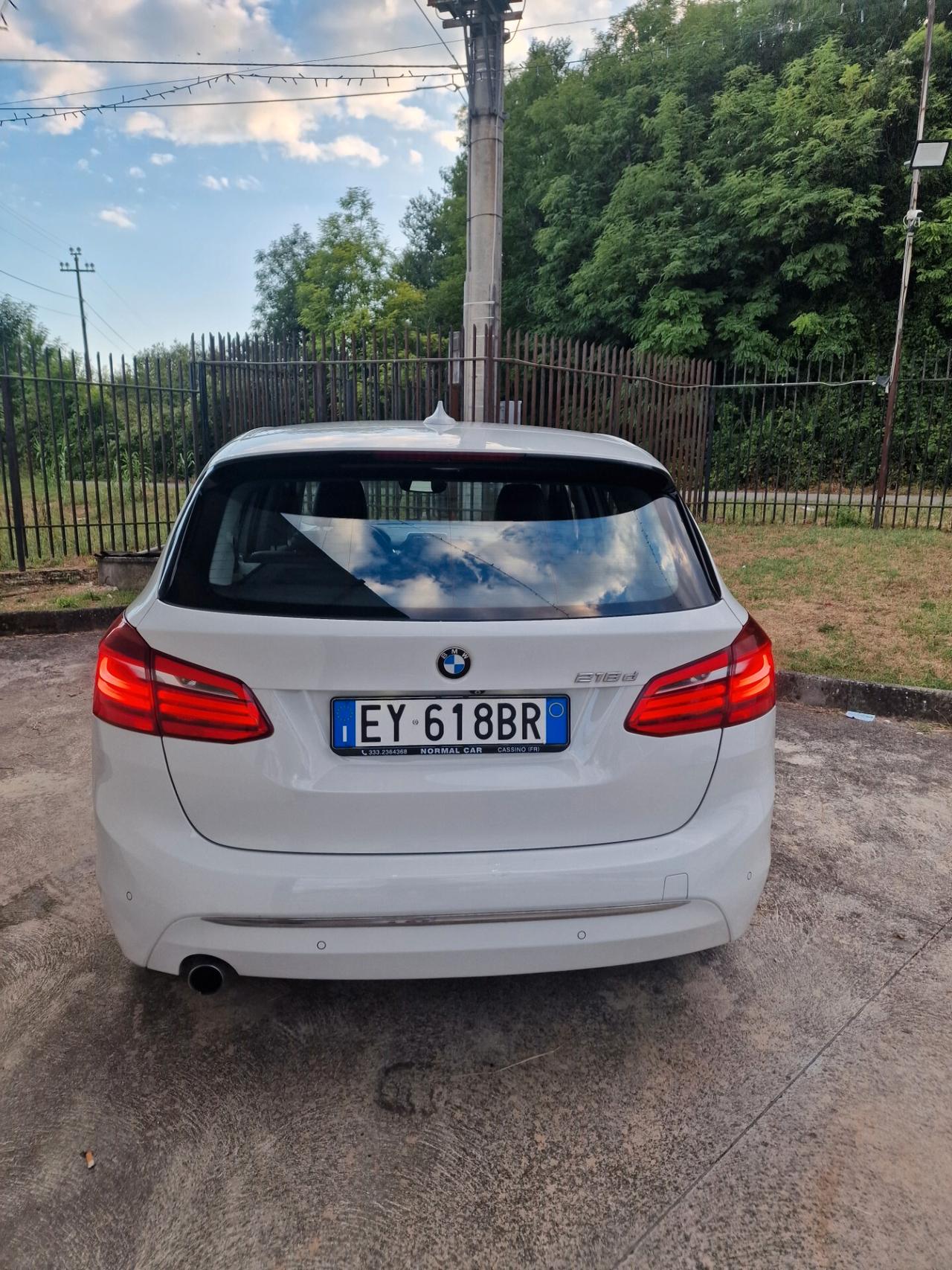 Bmw 218d Active Tourer LUXURY - 2015 *cambio automatico*