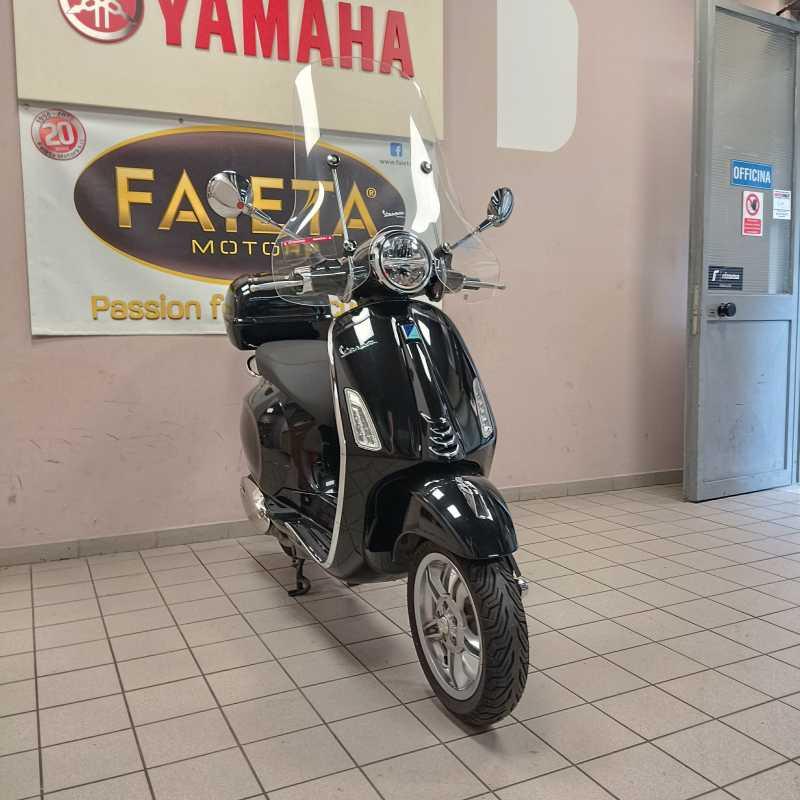 Vespa Primavera 150 - 2025