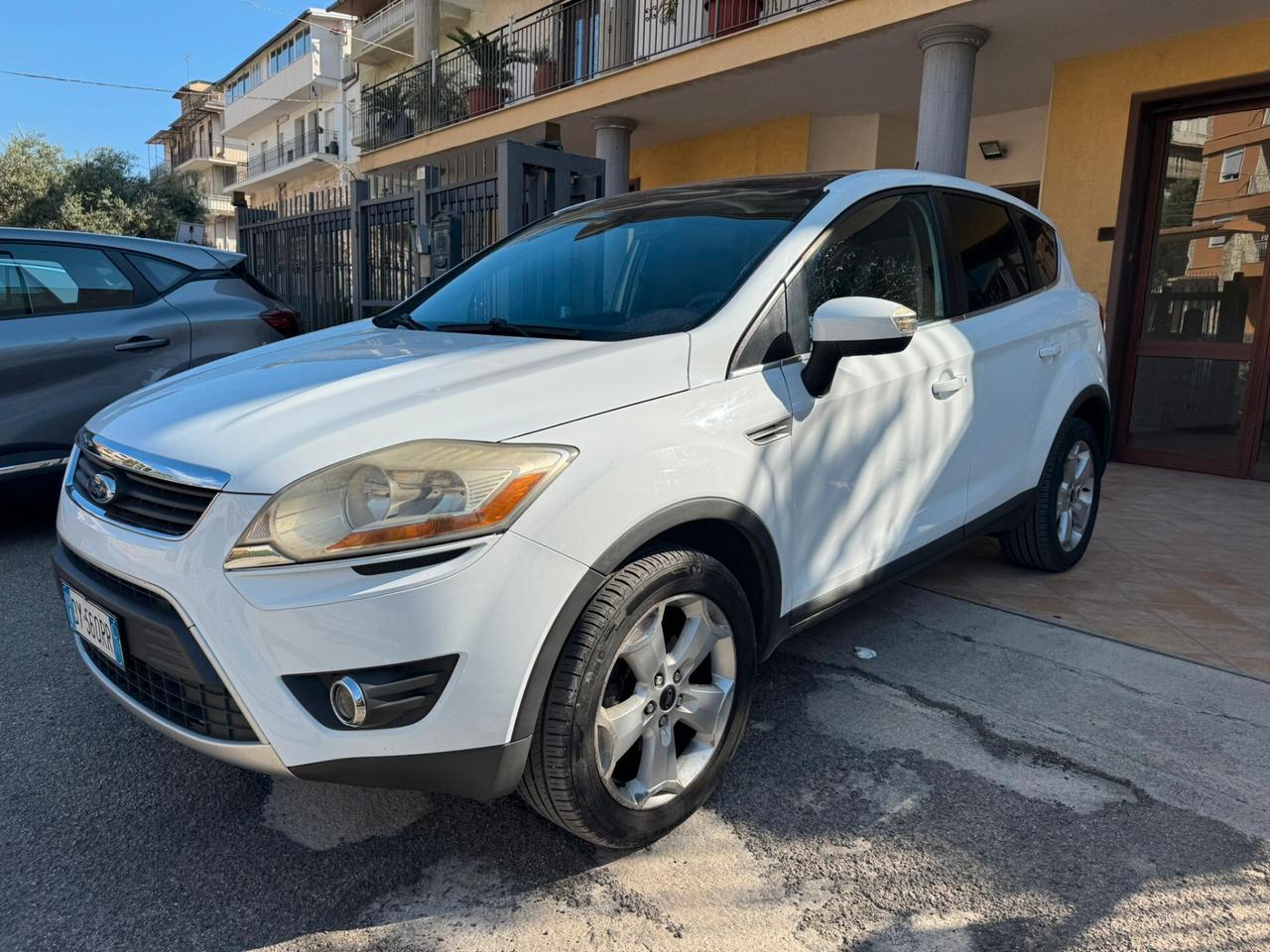 Ford Kuga Kuga+ 2.0 TDCi 136 CV 2WD DPF