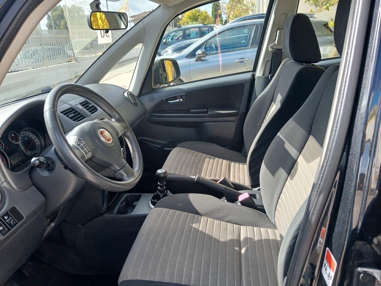 FIAT Sedici 4x4 2.000 MultiJet 136cv Km151.000