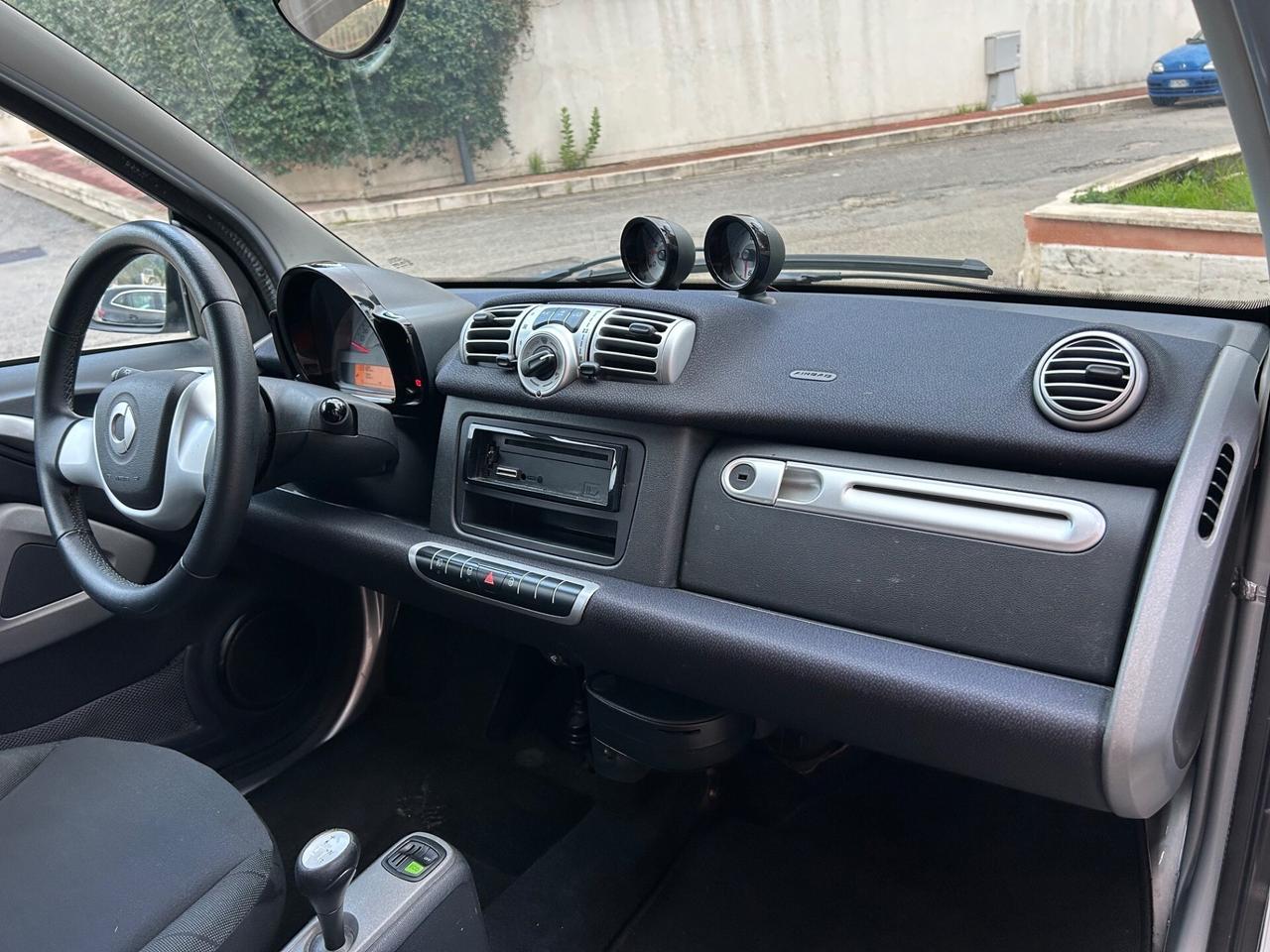 Smart ForTwo 1.0 ideale per neo patentati