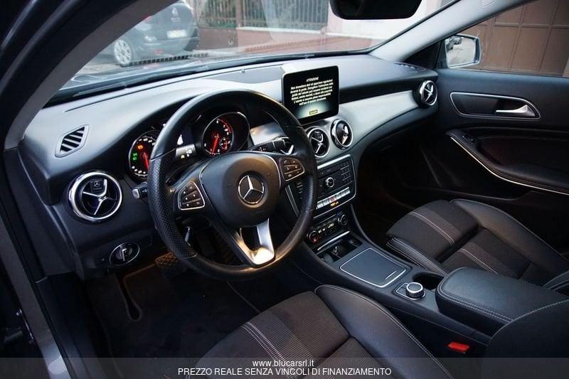 Mercedes-Benz GLA GLA 180 Sport