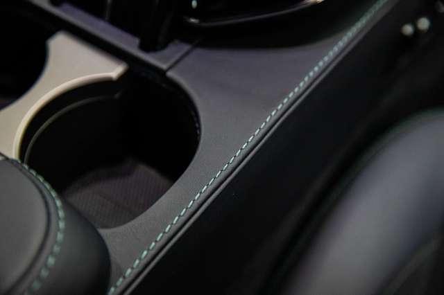 Aston Martin Vantage CARBON BRAKES|360°CAMERA|FULL SPECS