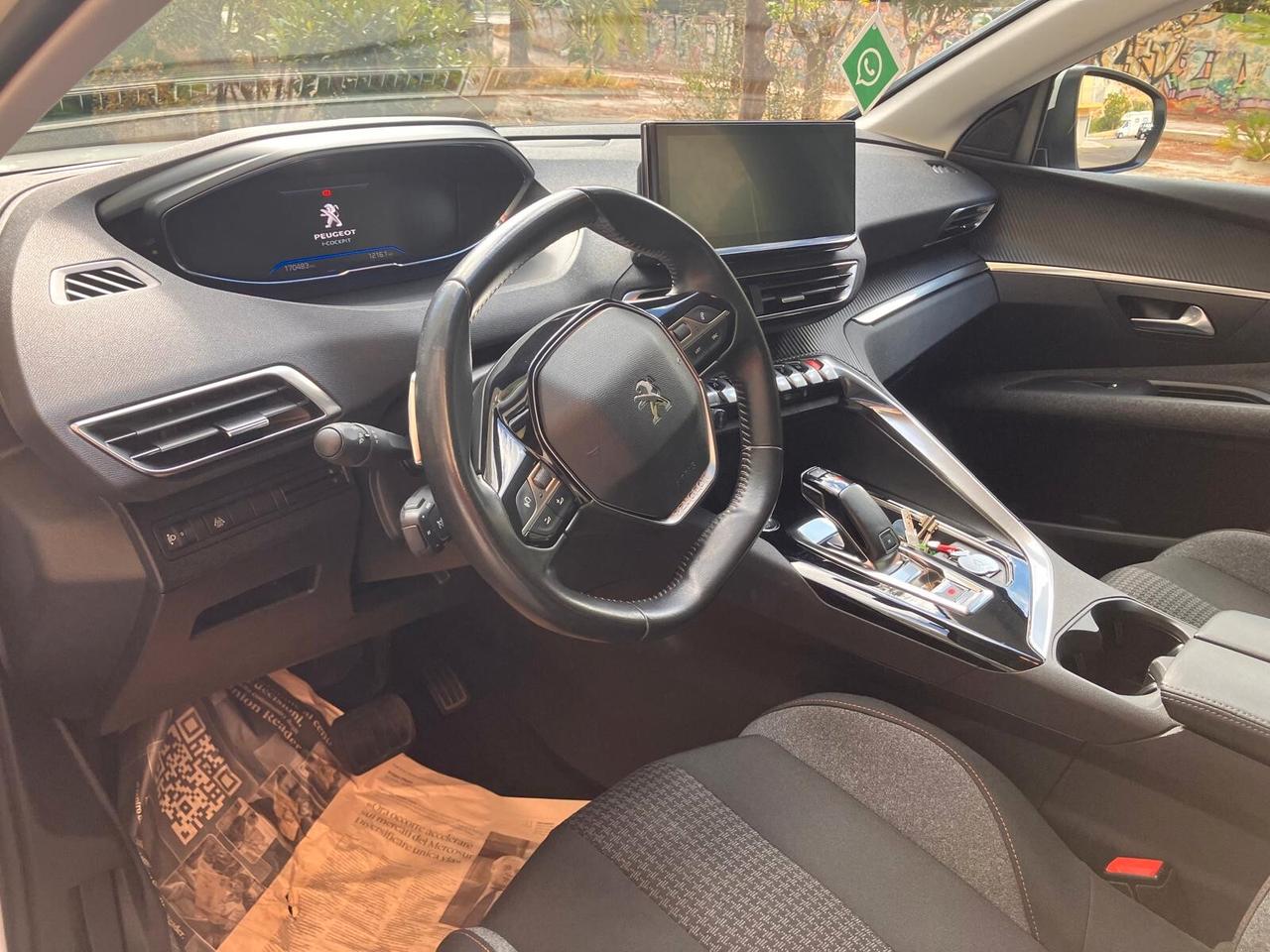 Peugeot 3008 BlueHDi 130 S&S EAT8 Active Pack