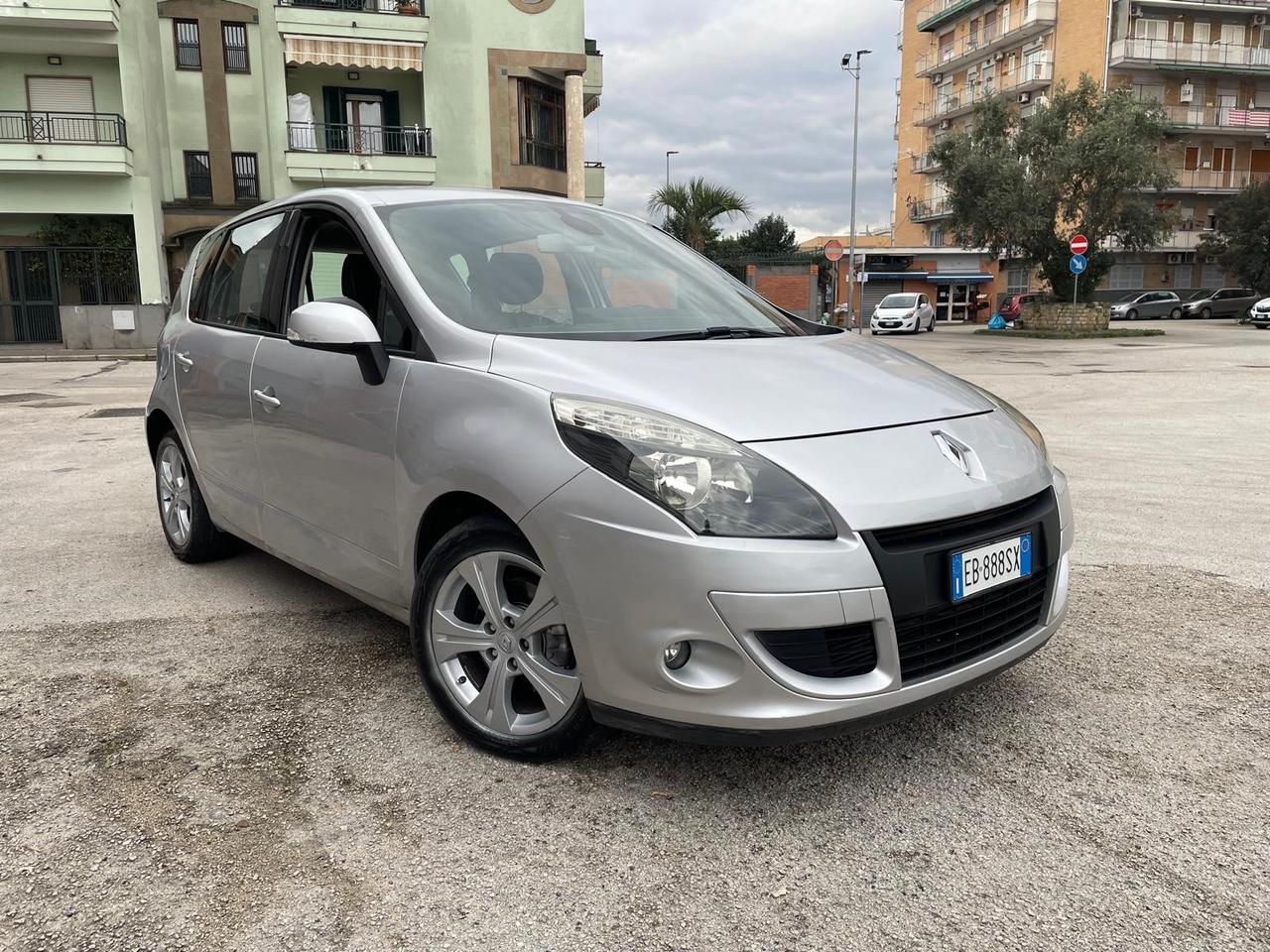 Renault Scénic X-Mod 1.5 dCi SuperFull Perfetta