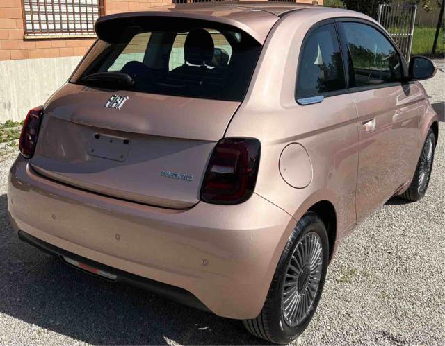FIAT 500 Berlina Hybrid Torino