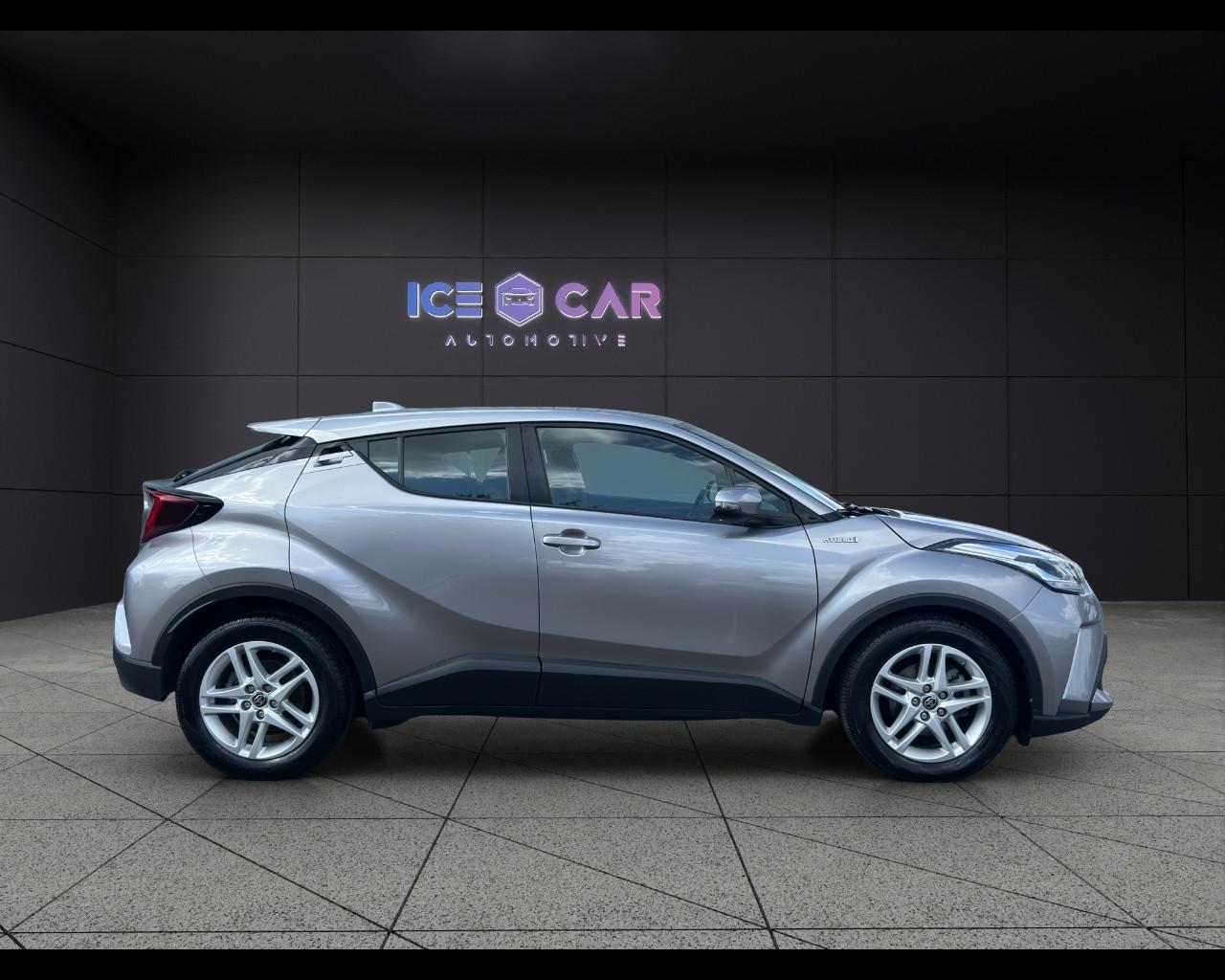 TOYOTA C-HR (2016-2023) - C-HR 1.8 Hybrid E-CVT Trend