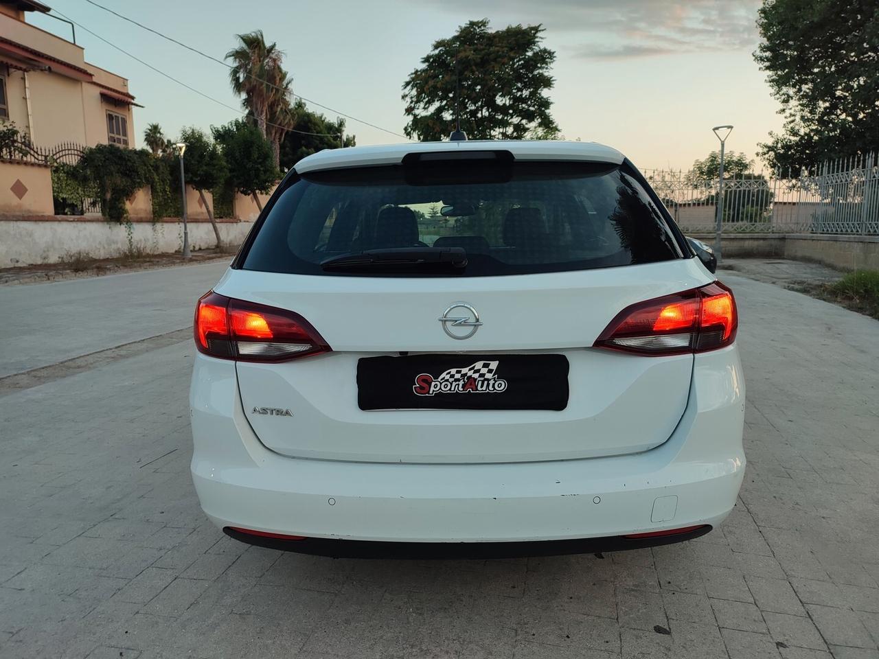 Opel Astra STW 1.5 CDTI 122CV TELECAMERA NAVIGATORE PELLE MIX
