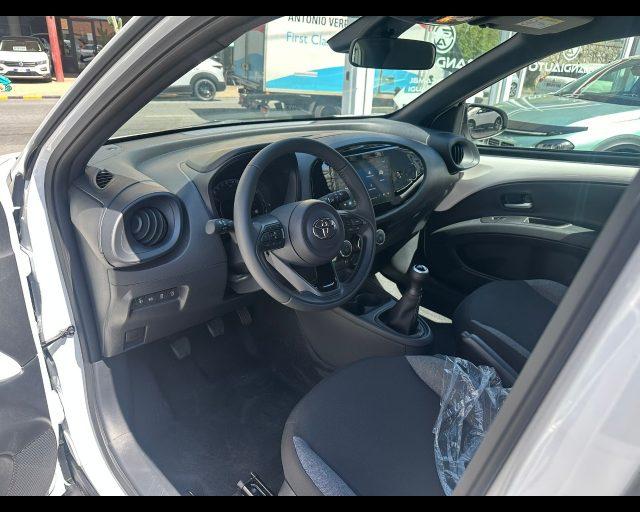 TOYOTA Aygo X my24 5 porte ACTIVE 1,0 VVT-i 5 marce Manuale