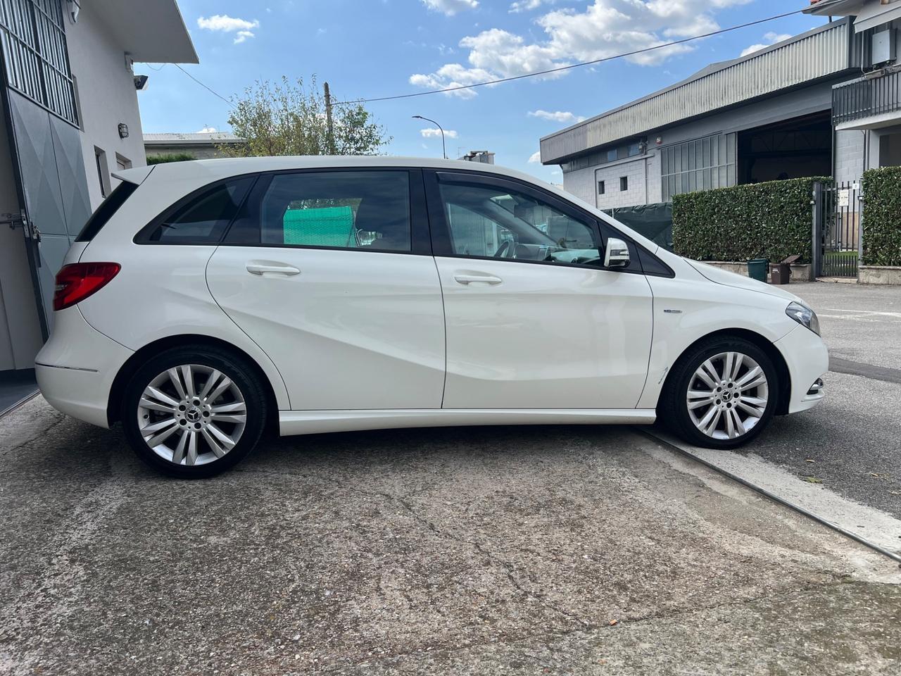 Mercedes-benz B 160 BlueEFFICIENCY Premium