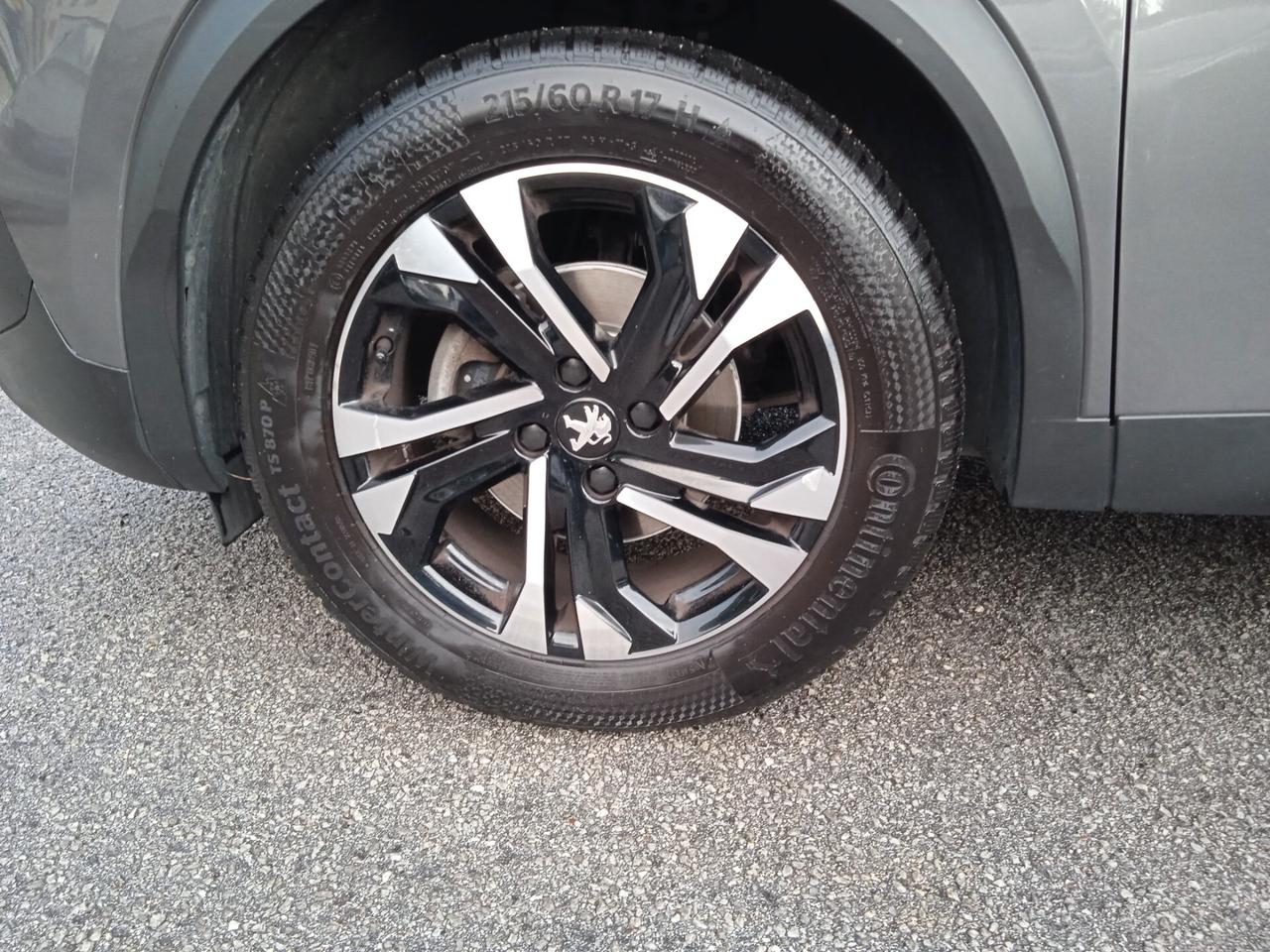 Peugeot 2008 BlueHDi 100 S&S Allure Navi Pack