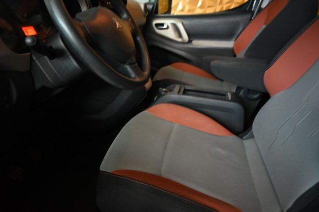 PEUGEOT Partner TEPEE 1.6 HDI 92CV STYLE TETTO ISOFIX 5POSTI NUOVO