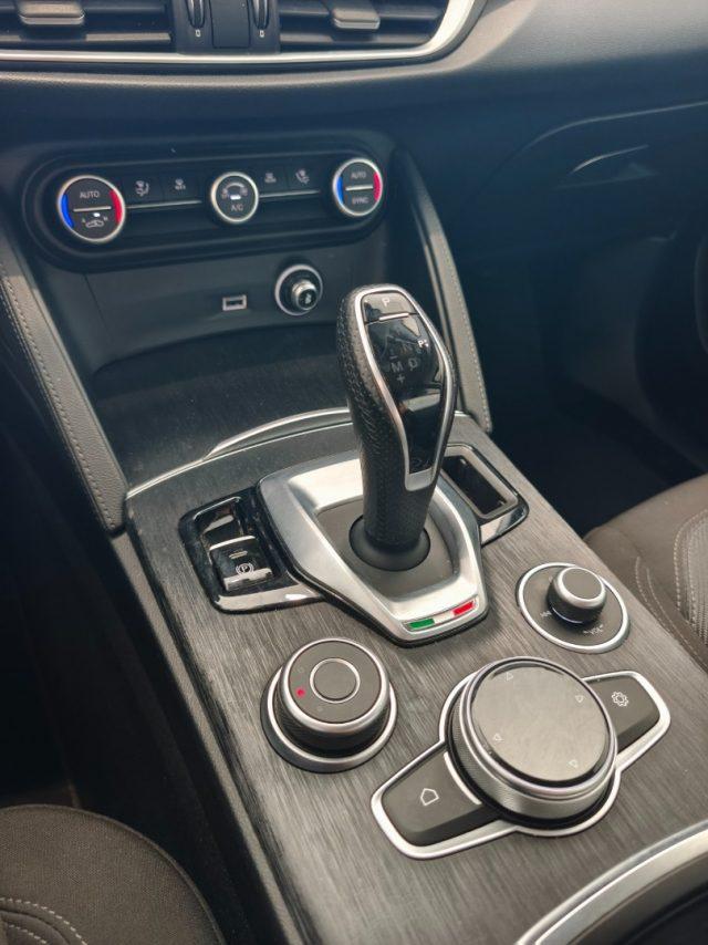ALFA ROMEO Stelvio 2.2 d Q4 190 CV AT8 Navi Car Play Aziendale